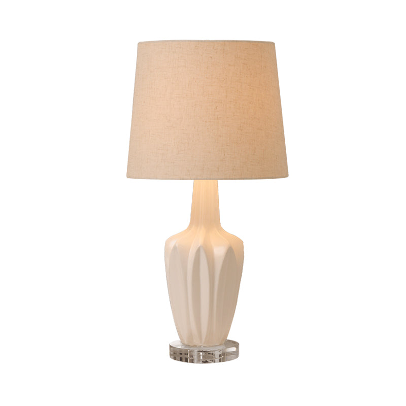 Lampe de table de chevet à tambour conique tissu contemporain 1 ampoule lampe de lecture en blanc