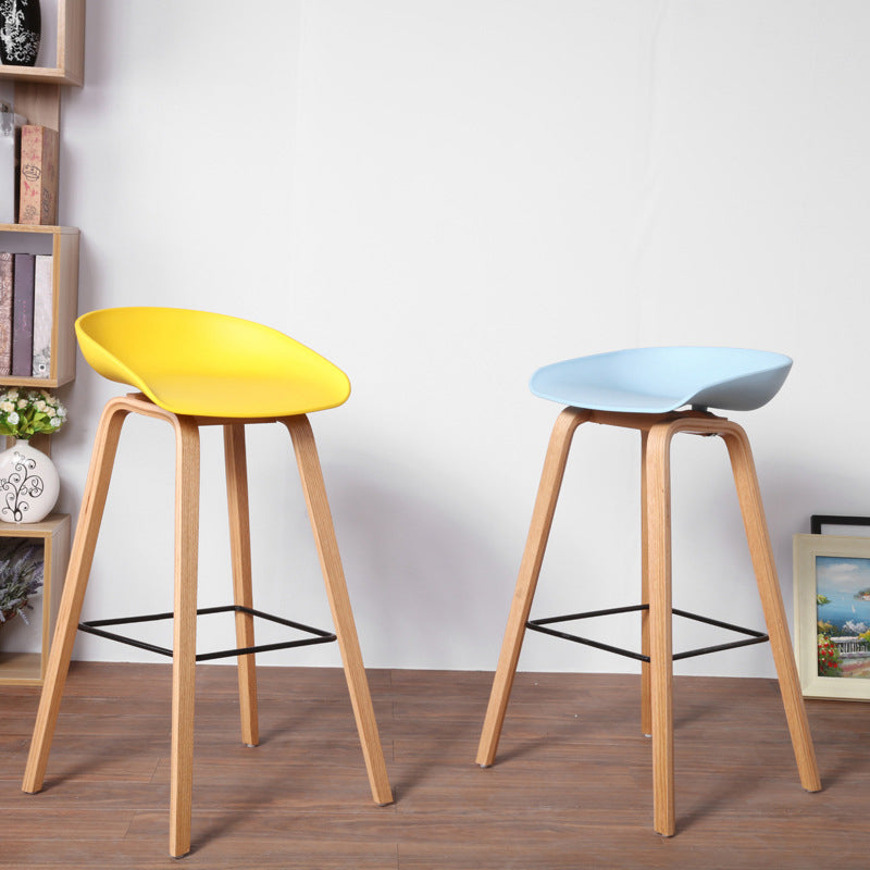 Modern Counter Bucket Bar Stool Armless Plastic Bar Stool with Footrest