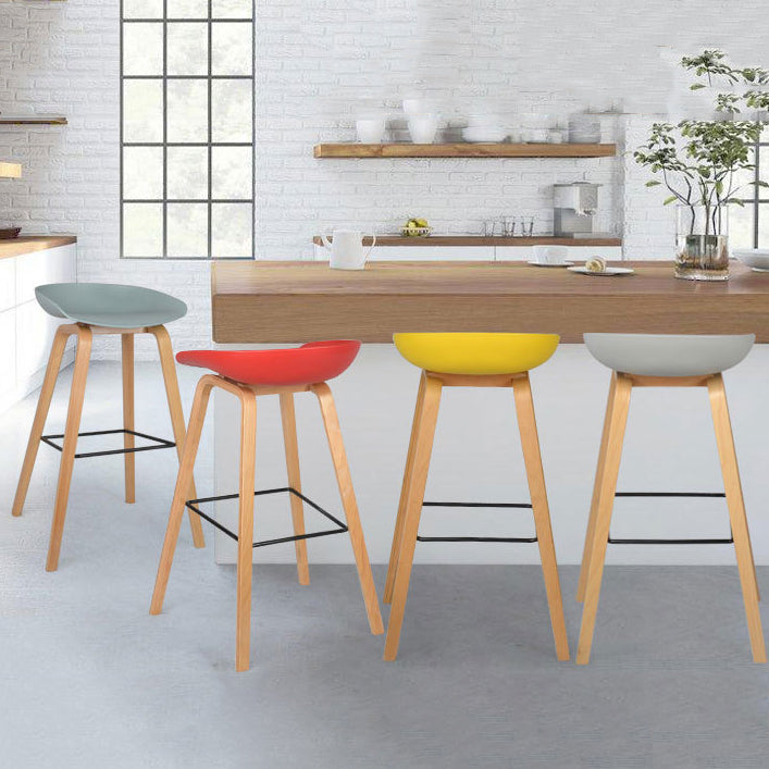 Modern Counter Bucket Bar Stool Armless Plastic Bar Stool with Footrest