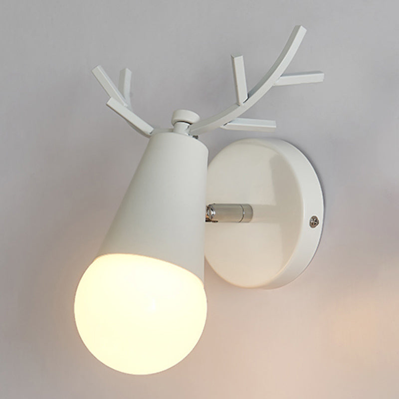 Unique Shape Wall Lighting Modern Style Metal 1 Light Sconce Lamp for Bedroom