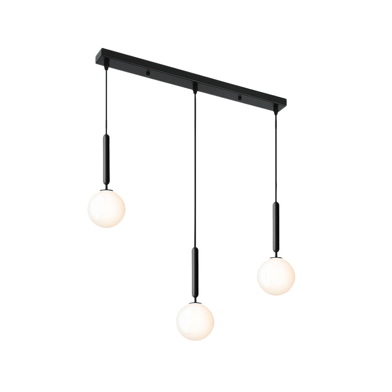 Suspension de bulbes contemporaine 3 bulbes avec une nuance en verre crème