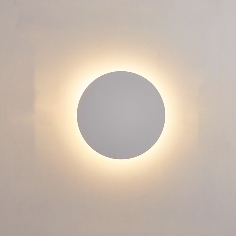 Metal Round Shape Wall Lighting Modern Style 1 Light Wall Mounted Light Fixture