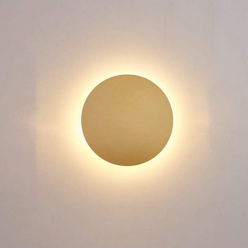 Metal Round Shape Wall Lighting Modern Style 1 Light Wall Mounted Light Fixture