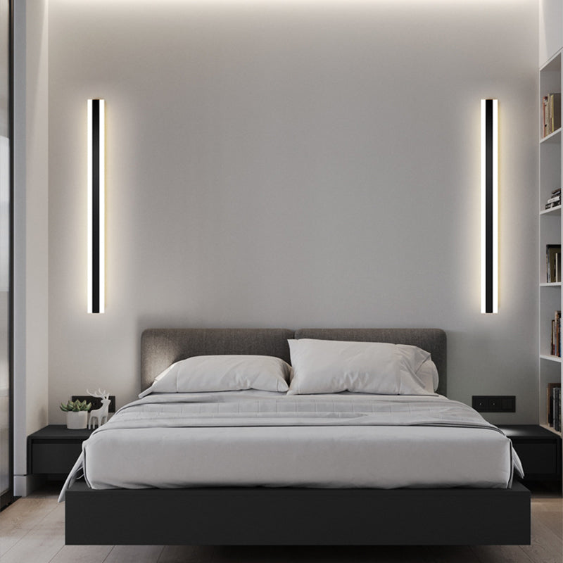 Linear Shape Metal Wall Lighting Modern Style 1 Light Wall Mounted Light Fixture in Black