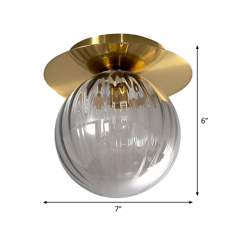 Plafonnier Globe Corridor en verre d'eau fumé, plafonnier à 1 tête, finition dorée