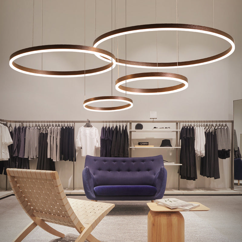 Lampada del lampadario circolare circolare del caffè 1/3/4 luci in metallo LED Assorbimento del soffitto a led in metallo in luce bianca/calda