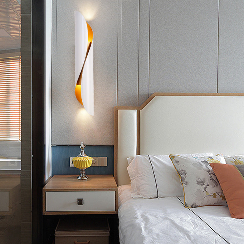 Postmodern Metal Shade Wall Mounted Lamp Simplicity Wall Sconce for Sitting Room