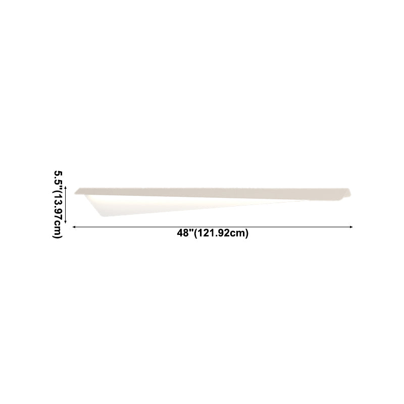 Linear Shape Metal Wall Light Modern Style Single Light Wall Sconce Light in White