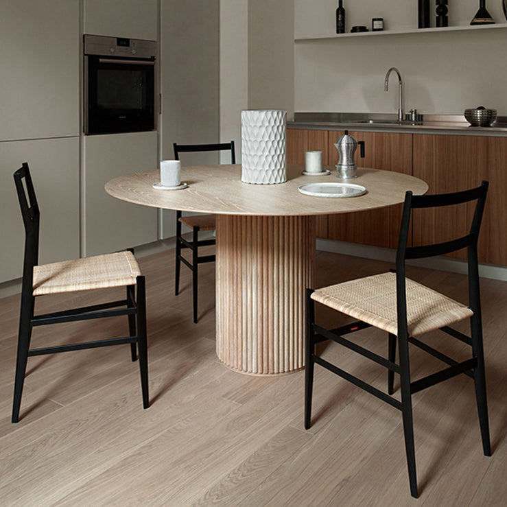 Round Shape Home Dining Table Modern Wooden Dining Room Table