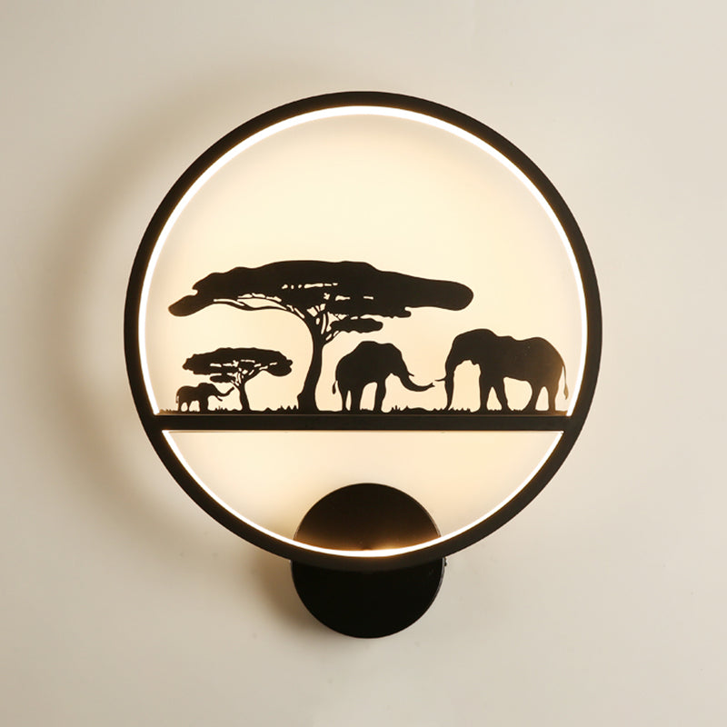 Unique Shape Metal Wall Light Modern Style Single Light Wall Mount Lighting