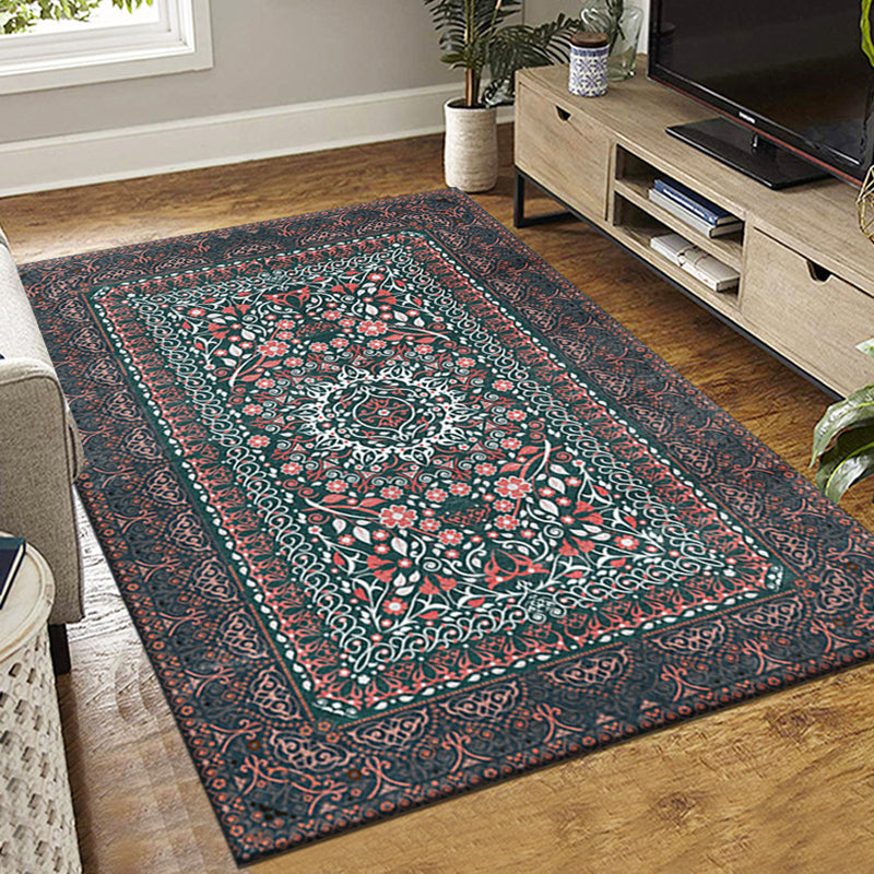 Dark Gray Bohemia Rug Polyester Graphic Rug Stain Resistant Rug for Living Room