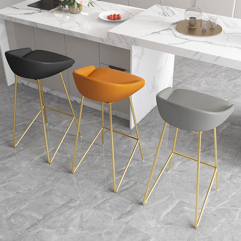 Modern Backrest Armless Counter Stool Iron Bar Stool with Leather Cushion