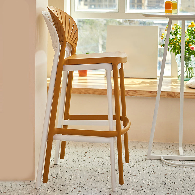 Modern Backrest Armless Counter Stool Plastic Stackable Bar Stool with 4 Legs