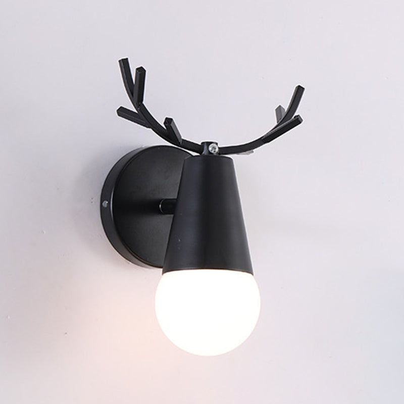 Mehrfarbige Wandleuchte, nordische, minimalistische Wandleuchte für Schlafzimmer