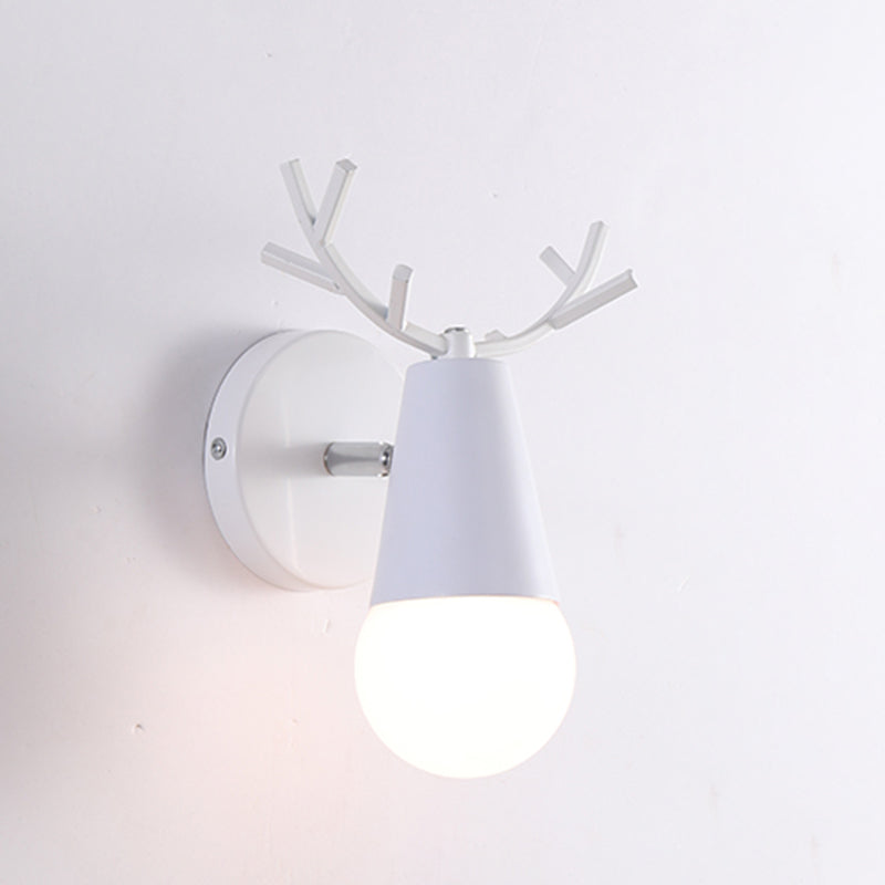 Mehrfarbige Wandleuchte, nordische, minimalistische Wandleuchte für Schlafzimmer