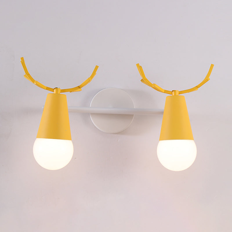 Mehrfarbige Wandleuchte, nordische, minimalistische Wandleuchte für Schlafzimmer