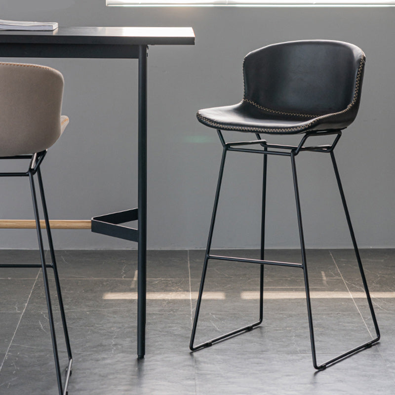 Modern Backrest Armless Counter Stool Iron Bar Stool with Black Metal Base