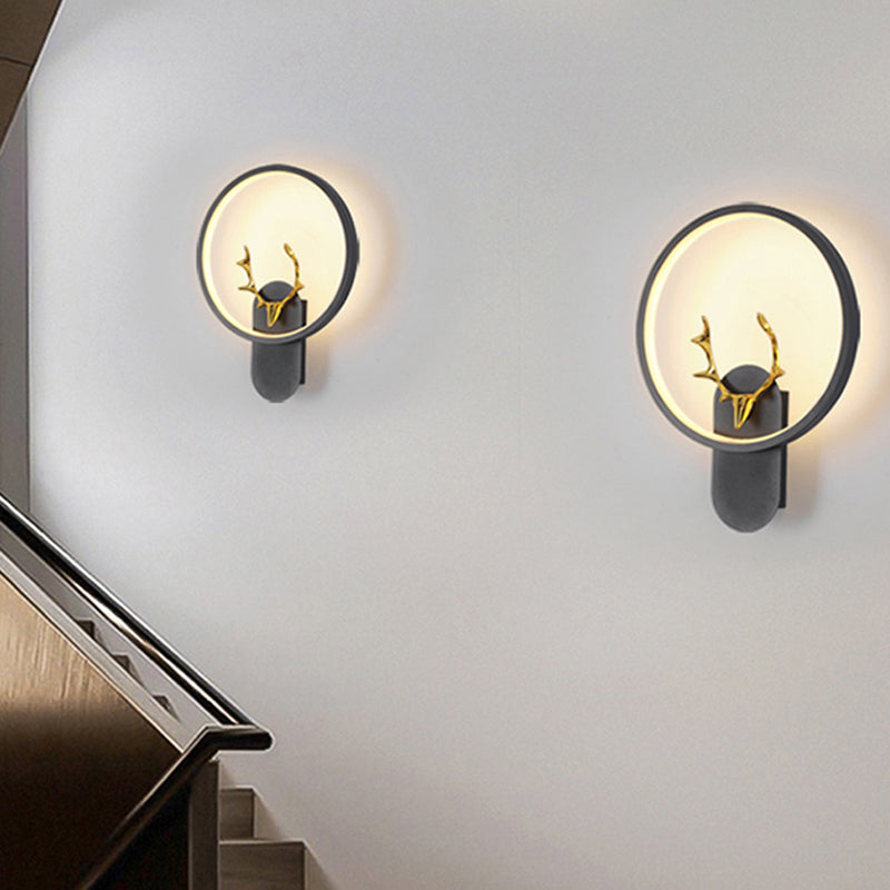 1-Light Geometric Wall Lighting Ideas Modern Style Metal LED Wall Lamp