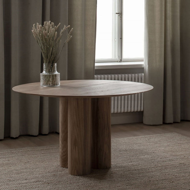 Round Dining Table Solid Wood  Modern Style Dinner Table for Home Kitchen