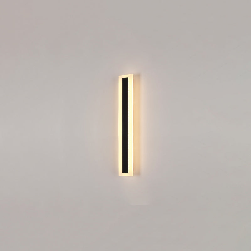 Metal Linear Shape Wall Light Modern 1 Light Wall Mounted Fixture in Black