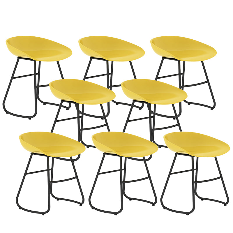 Contemporary Bar Stool Plastic Counter Bar Stool with Metal Legs