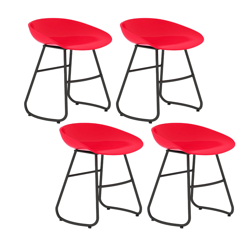 Contemporary Bar Stool Plastic Counter Bar Stool with Metal Legs