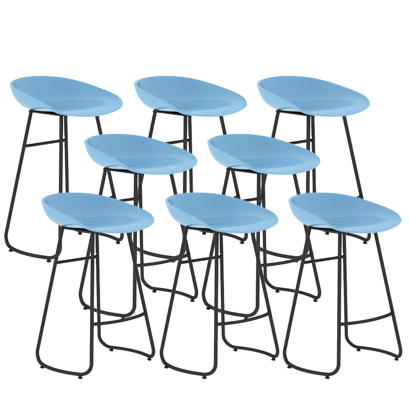 Contemporary Bar Stool Plastic Counter Bar Stool with Metal Legs