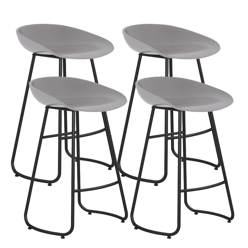 Contemporary Bar Stool Plastic Counter Bar Stool with Metal Legs