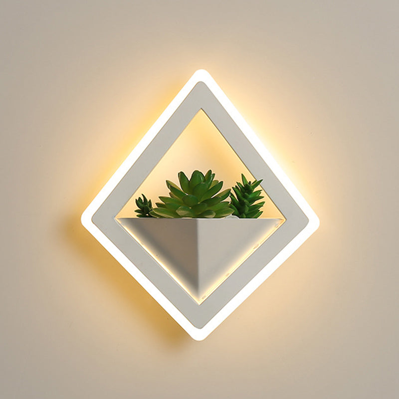 Geometry Metal Wall Light Modern Style 1 Light Wall Lamp in White(Plant Not Included)