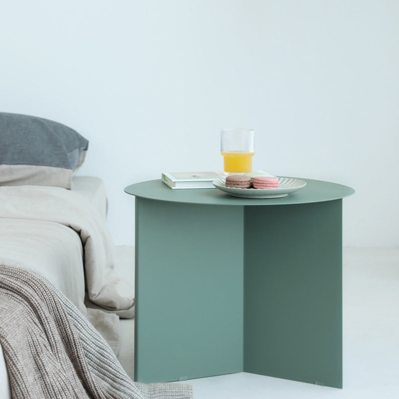 Contemporary Metallic Round Side Table Pedestal Living Room End Table