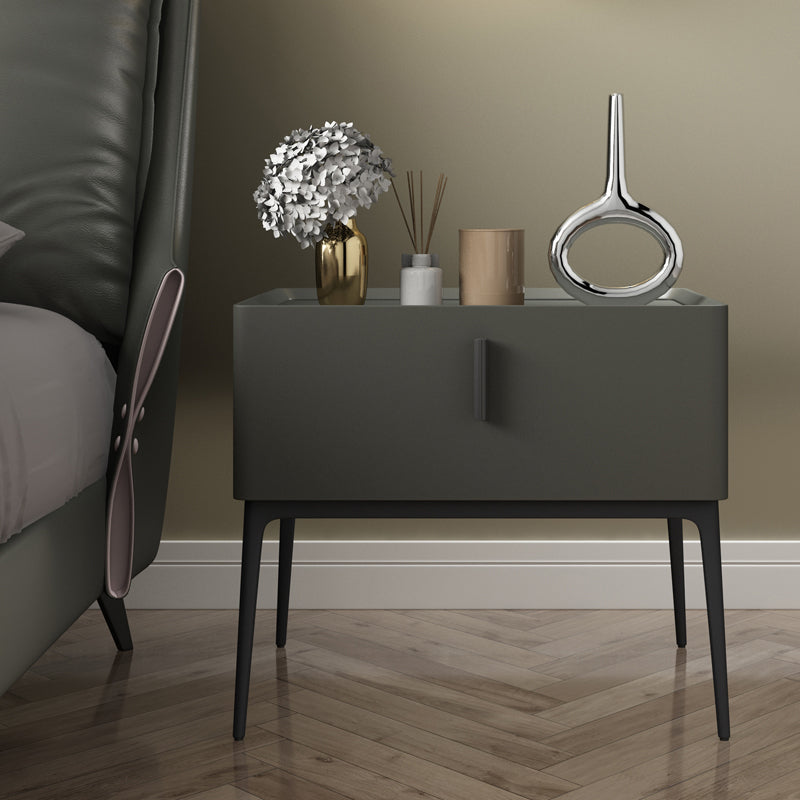 Modern Wooden Nightstand 18.8 "Tall Nightstand with 1-Drawer