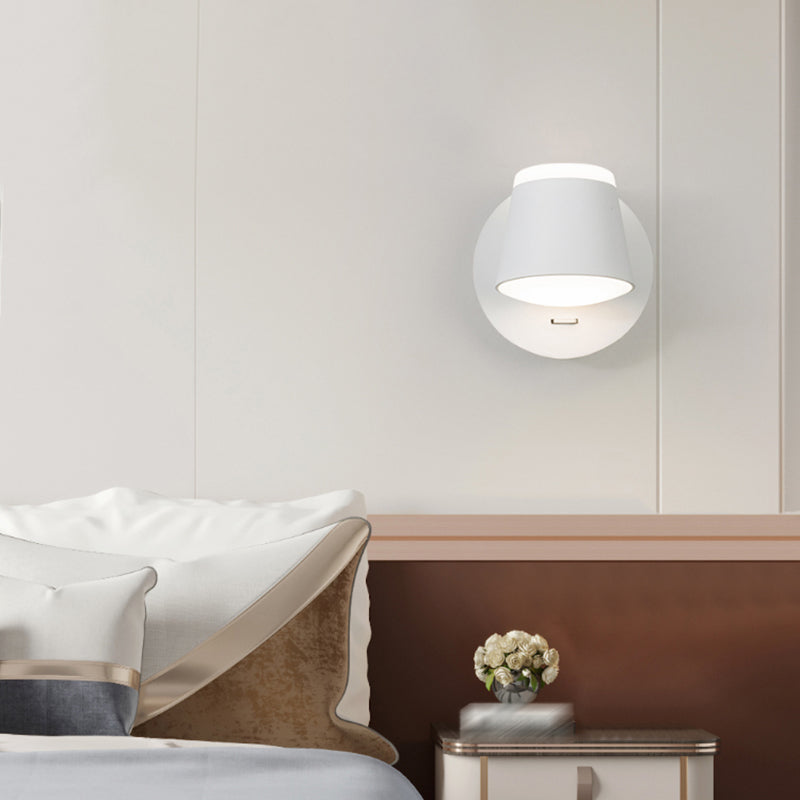 Modern Metal Wall Sconce LED Wall Light with Aluminum Shade in Black and White for Bedroom