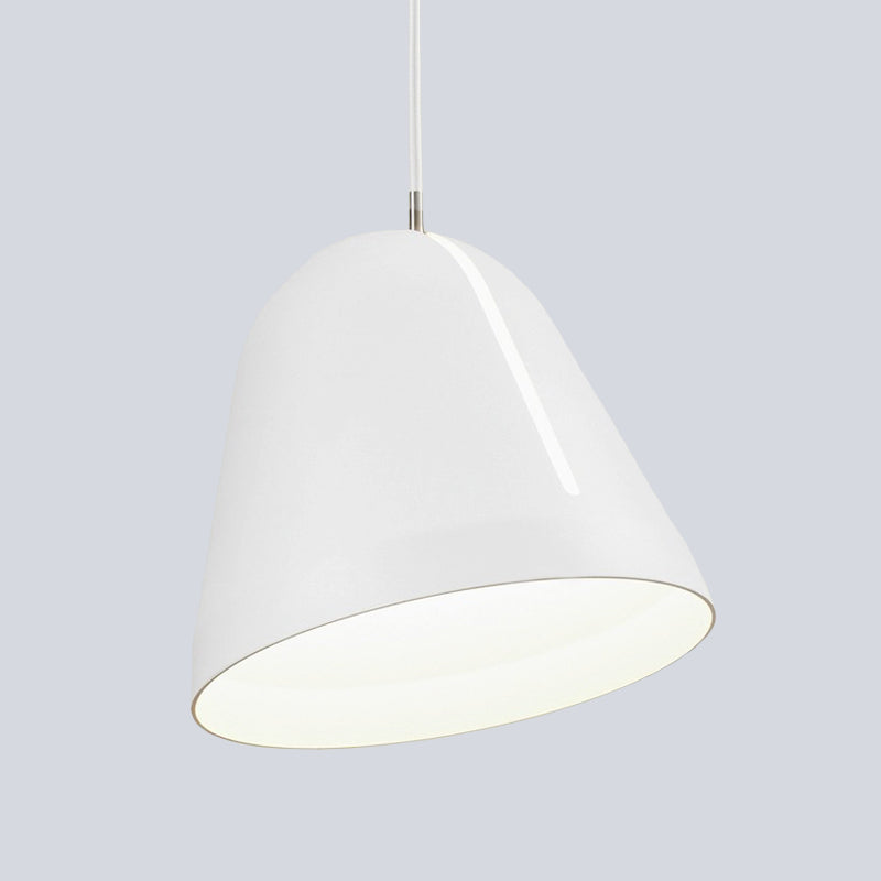 Modernisme 1 Éclairage de plafond de tête avec de la teinte en aluminium Dôme blanc suspendu le luminaire
