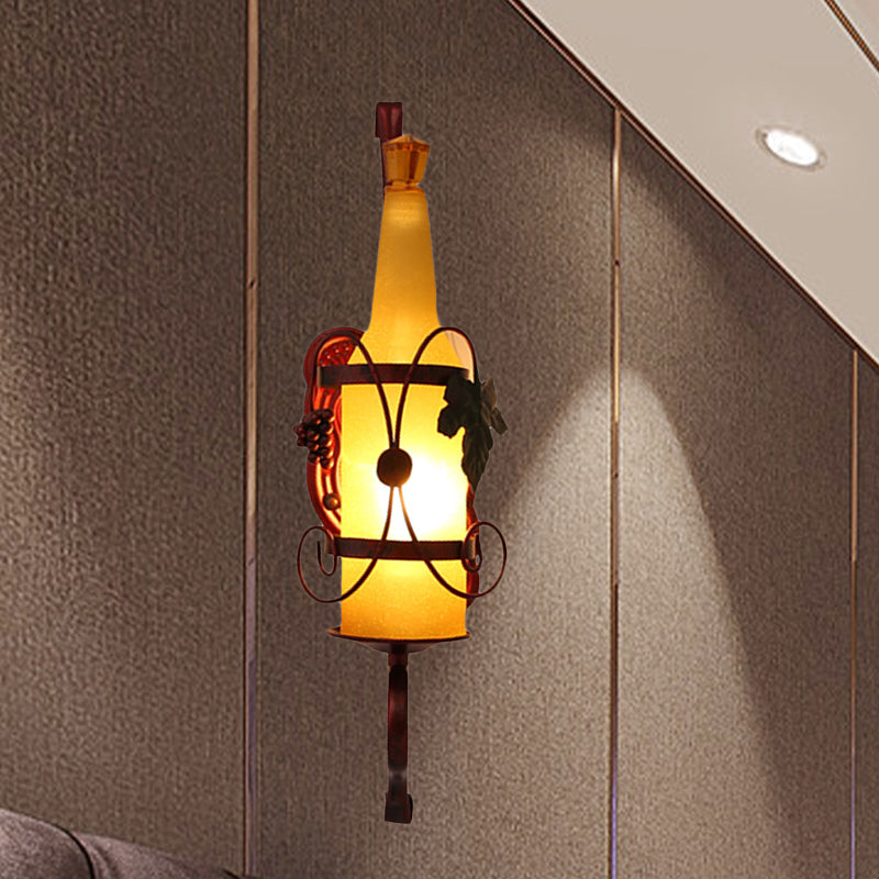 1 bouteille de tête Éclairage d'éclairage vintage cuivre en verre jaune en verre mural mural de lampe avec conception de casier à vin