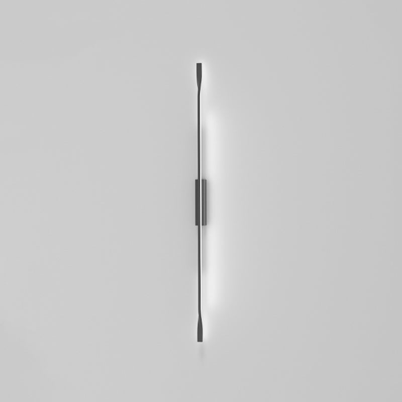 Linear Shape Metal Wall Light Modern Style Multi Lights Wall Mounted Light in Black
