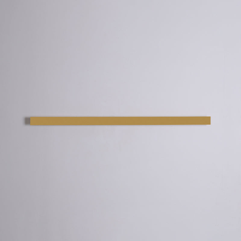 Metal Linear Shape Wall Light Modern Style 1-Light Wall Mounted Light in Gold