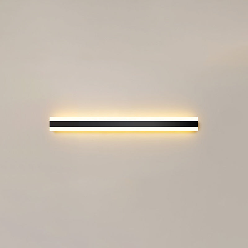 Linear Shape Metal Wall Light Modern Style 1 Light Wall Mounted Light in Black