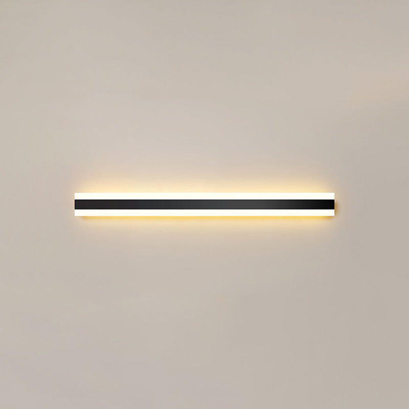 Linear Shape Metal Wall Light Modern Style 1 Light Wall Mounted Light in Black
