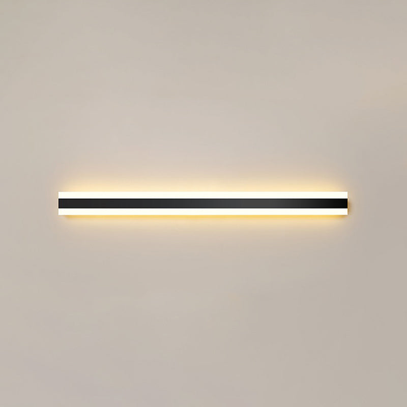 Linear Shape Metal Wall Light Modern Style 1 Light Wall Mounted Light in Black