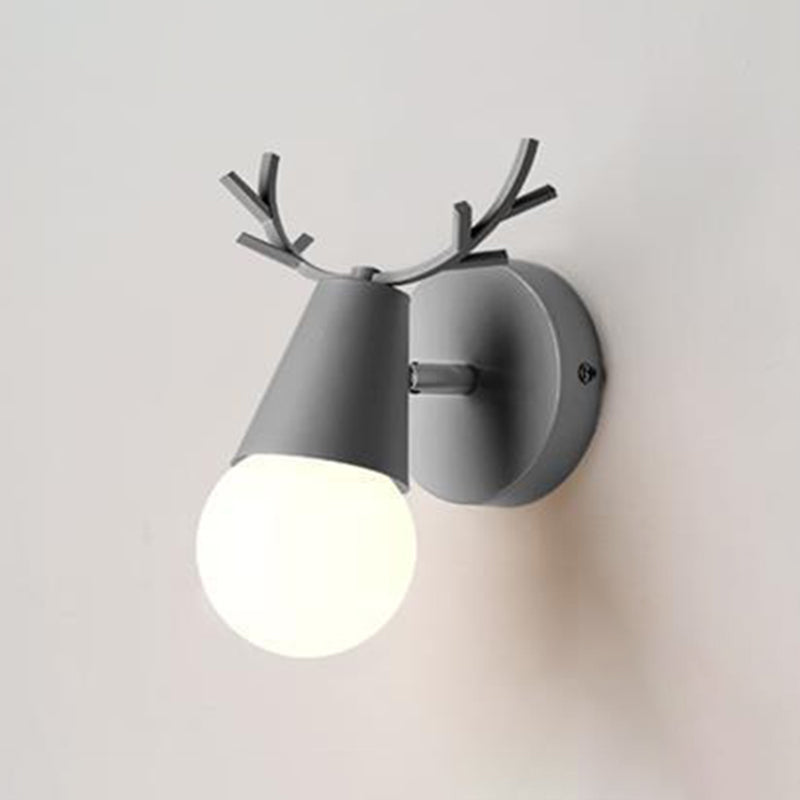 Metal Unique Shape Wall Lights Modern Style 1 Light Wall Sconce for Bedroom