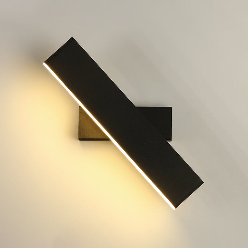 Minimalist Pivoting Wall Sconce Metal Wall Light for Bedroom