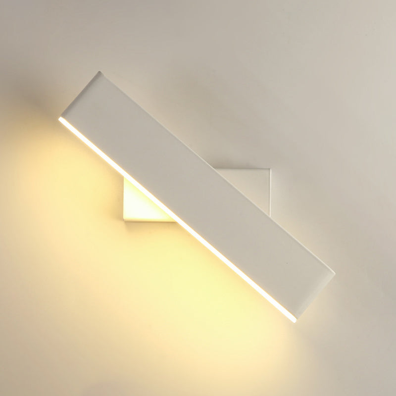 Minimalist Pivoting Wall Sconce Metal Wall Light for Bedroom