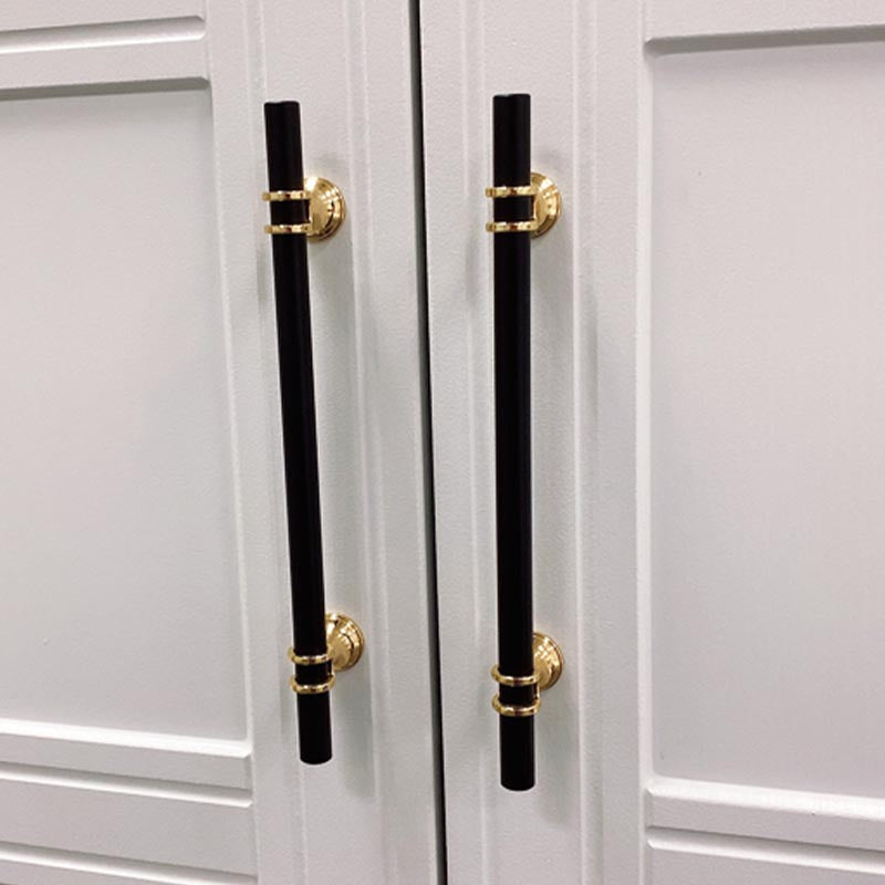 White Wardrobe Cabinet Engineered Wood Wardrobe Armoire for Home