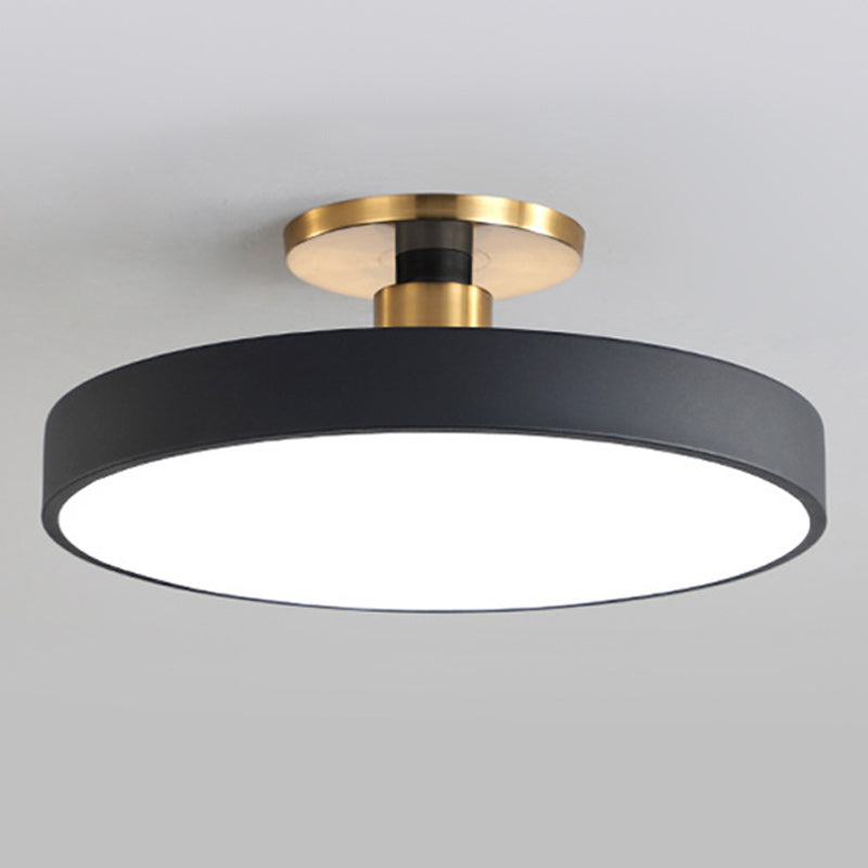 Nordic Style Round Ceiling Light Metal LED Semi Flush Mount Light for Bedroom