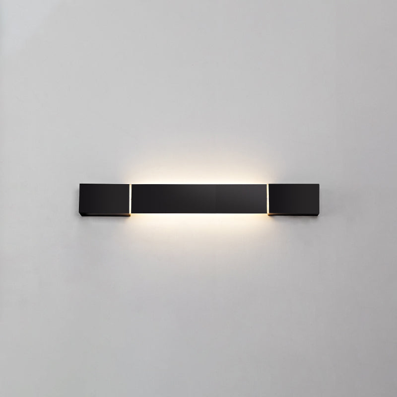 Metal Linear Shape Wall Light Modern 1 Light Wall Mounted Light in Black