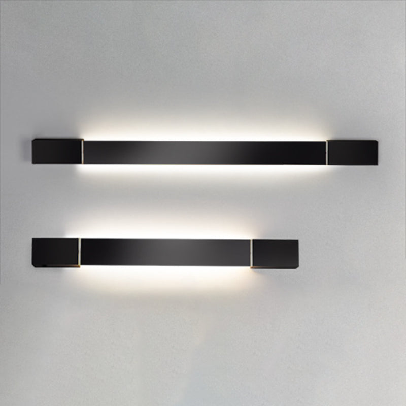 Metal Linear Shape Wall Light Modern 1 Light Wall Mounted Light in Black