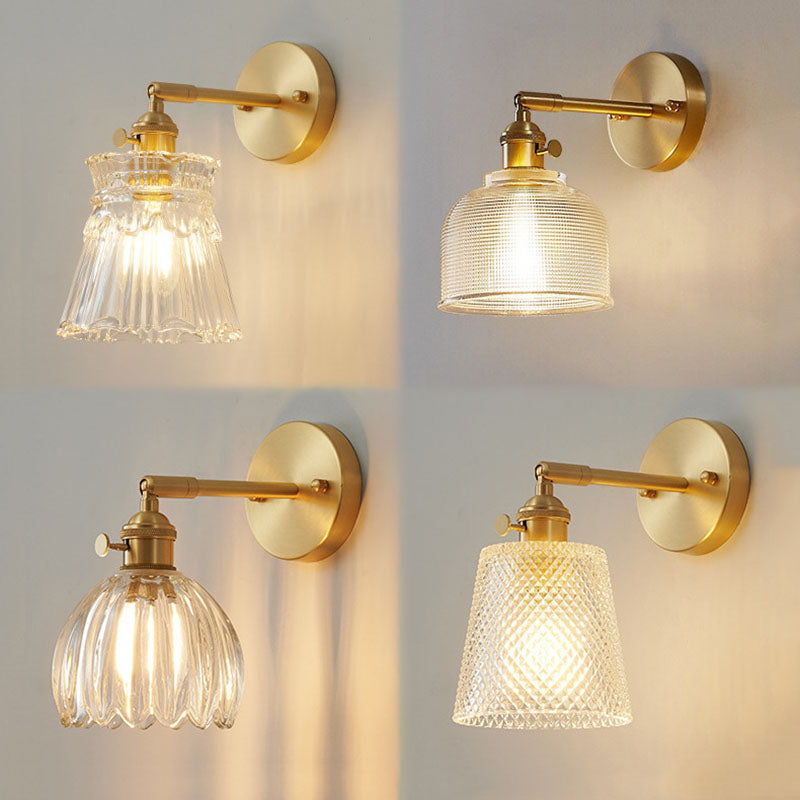 Metal 1-Light Wall Lamp in Modern Luxury Style Geometric Glass Wall Light in Gold