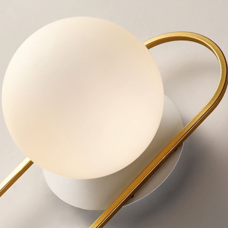 Globe Glass Wall Lamp in Modern Style Metal 1-Light Wall Light for Bedroom