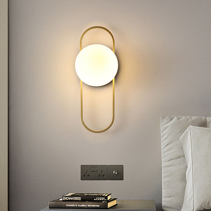 Globe Glass Wall Lamp in Modern Style Metal 1-Light Wall Light for Bedroom