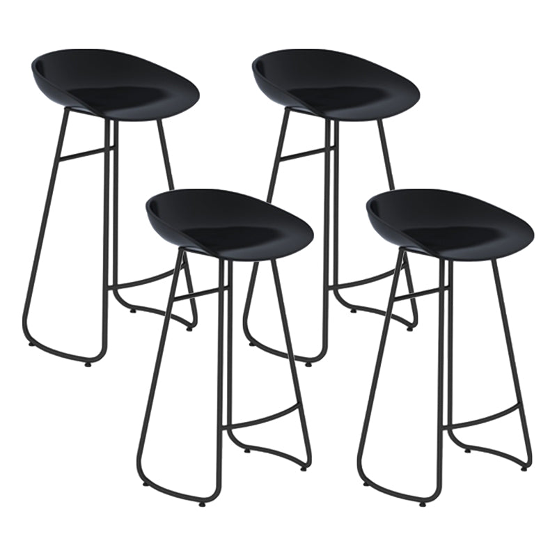 Contemporary Style Bar Stool Plastic Counter Bar Stool with Metal Legs
